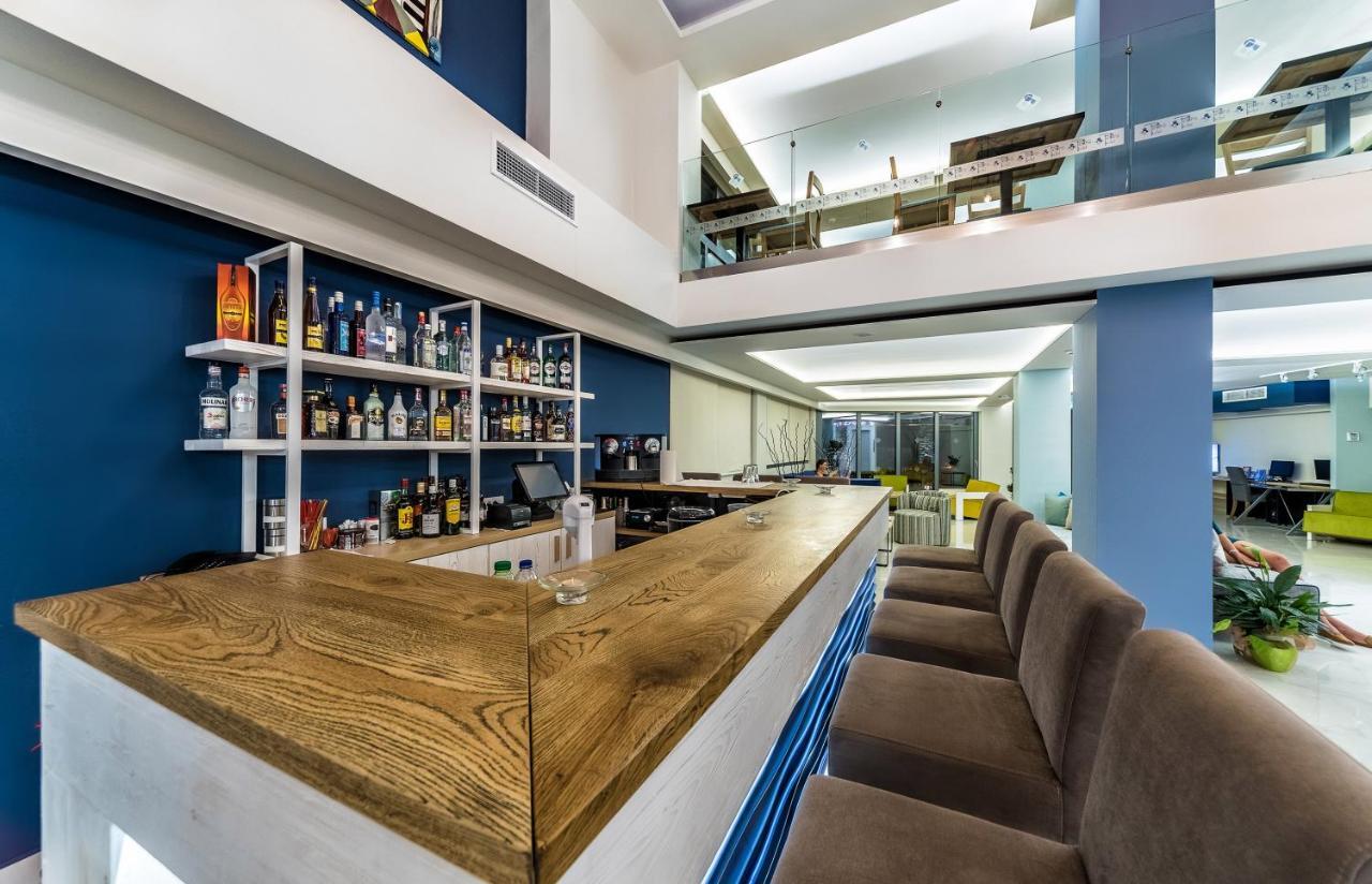 Pollis Hotel Herszonisszosz Kültér fotó